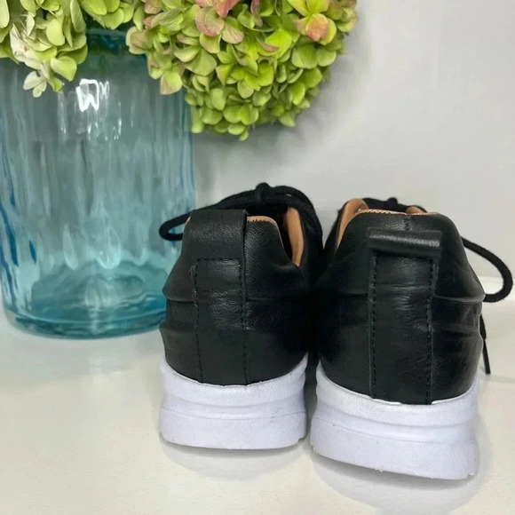 Ateliers Korbin Black Leather Sneakers - Picture 8 of 12